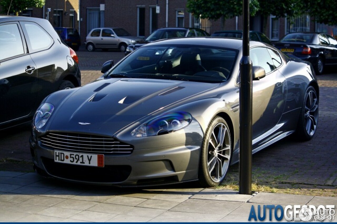 Aston Martin DBS