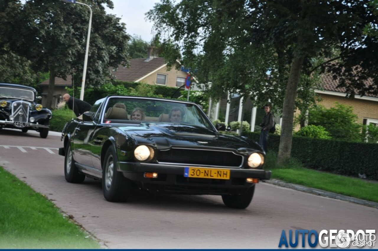 Aston Martin V8 Volante 1978-1990