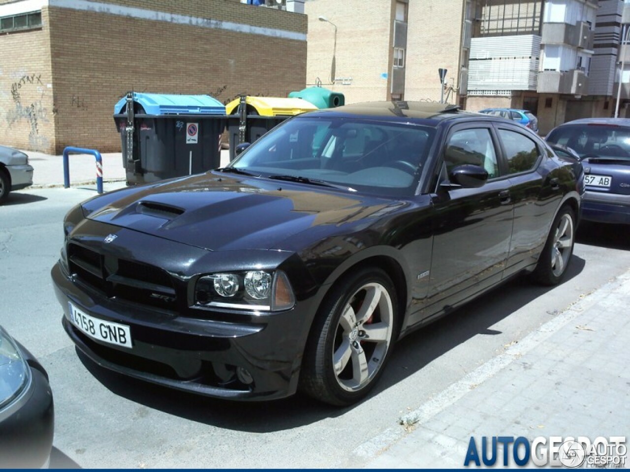 Dodge Charger SRT-8