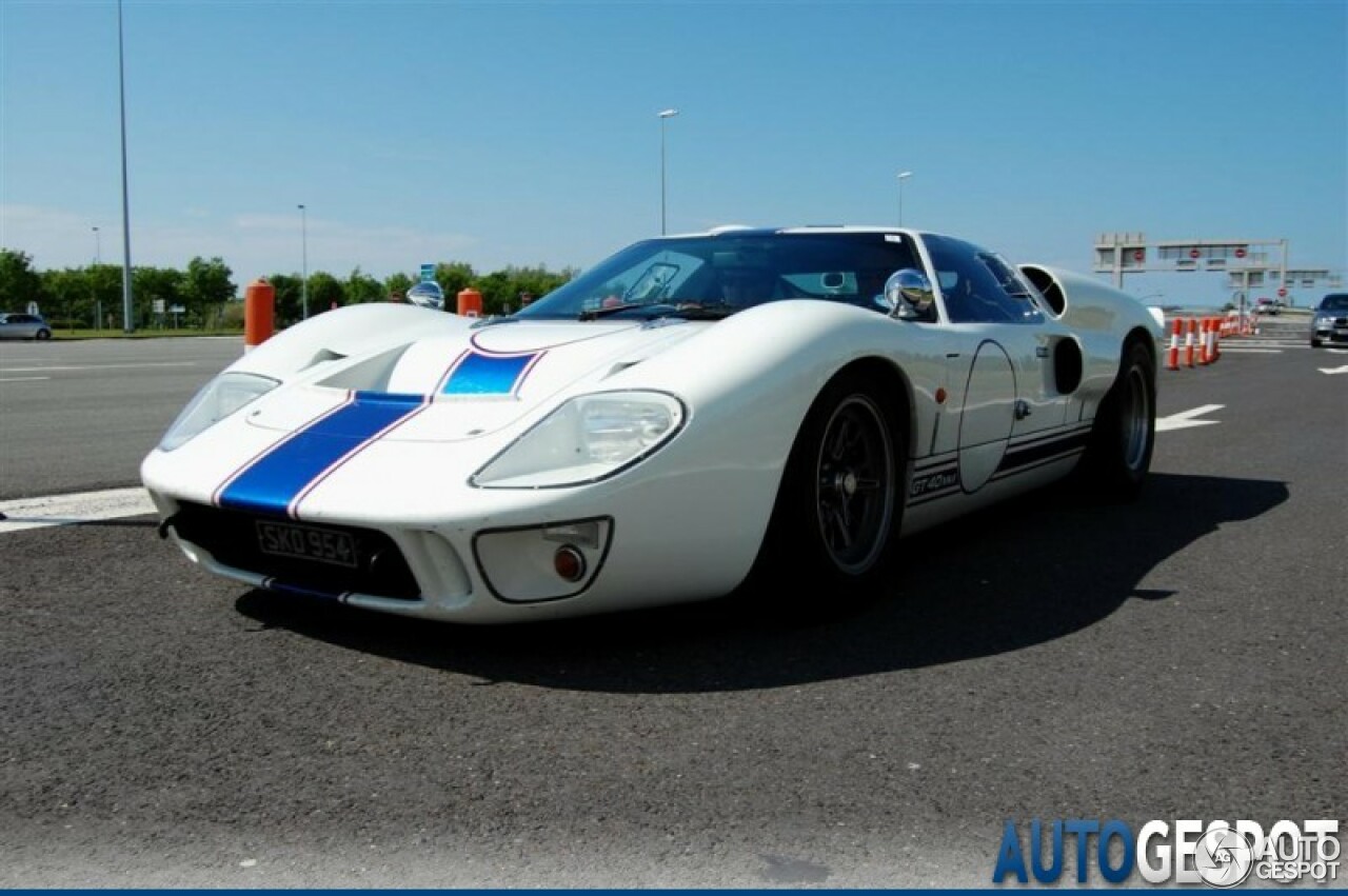 Superformance GT40 MkII