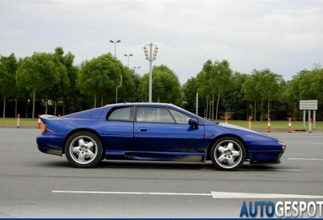 Lotus Esprit S