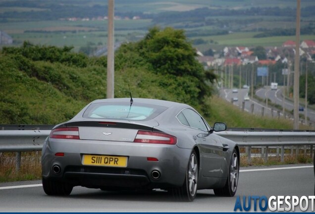 Aston Martin V8 Vantage