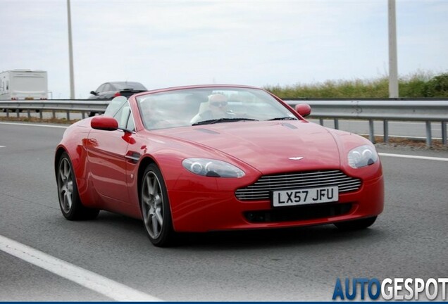 Aston Martin V8 Vantage Roadster