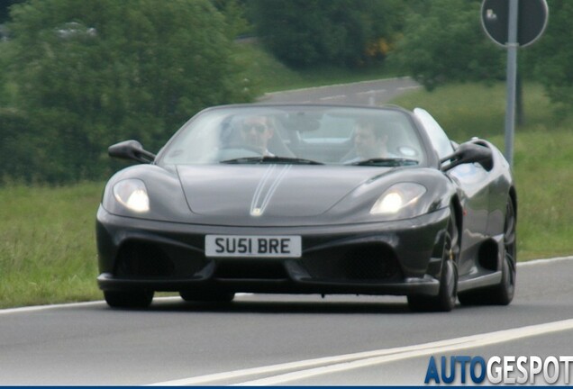 Ferrari Scuderia Spider 16M