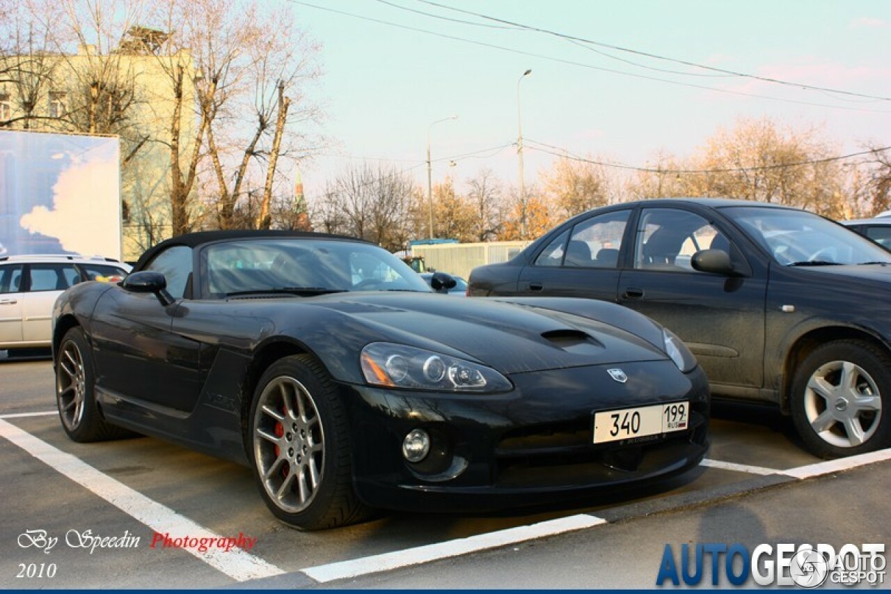 Dodge Viper SRT-10 Roadster 2003