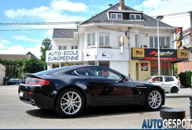 Aston Martin V8 Vantage