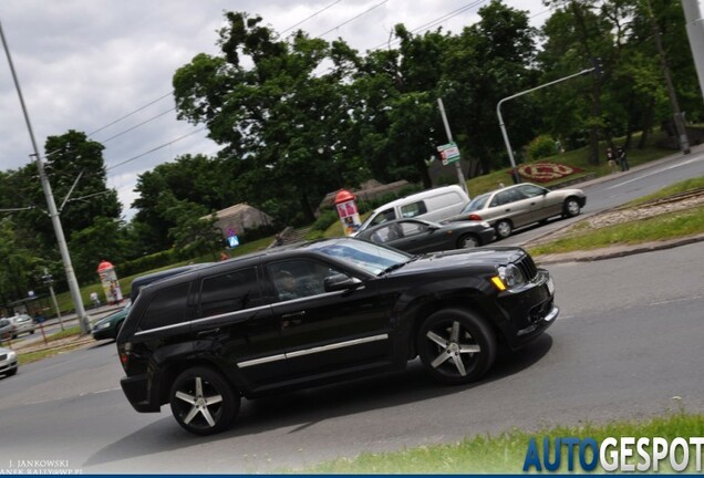 Jeep Grand Cherokee SRT-8 2005