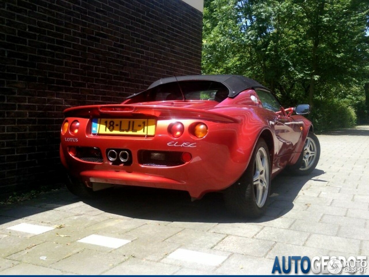 Lotus Elise S1