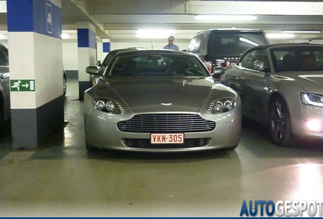 Aston Martin V8 Vantage