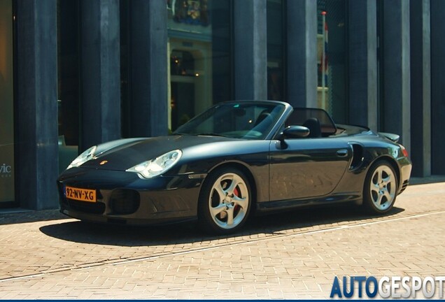 Porsche 996 Turbo Cabriolet