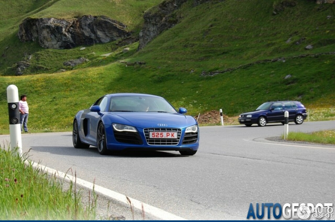 Audi R8 V10