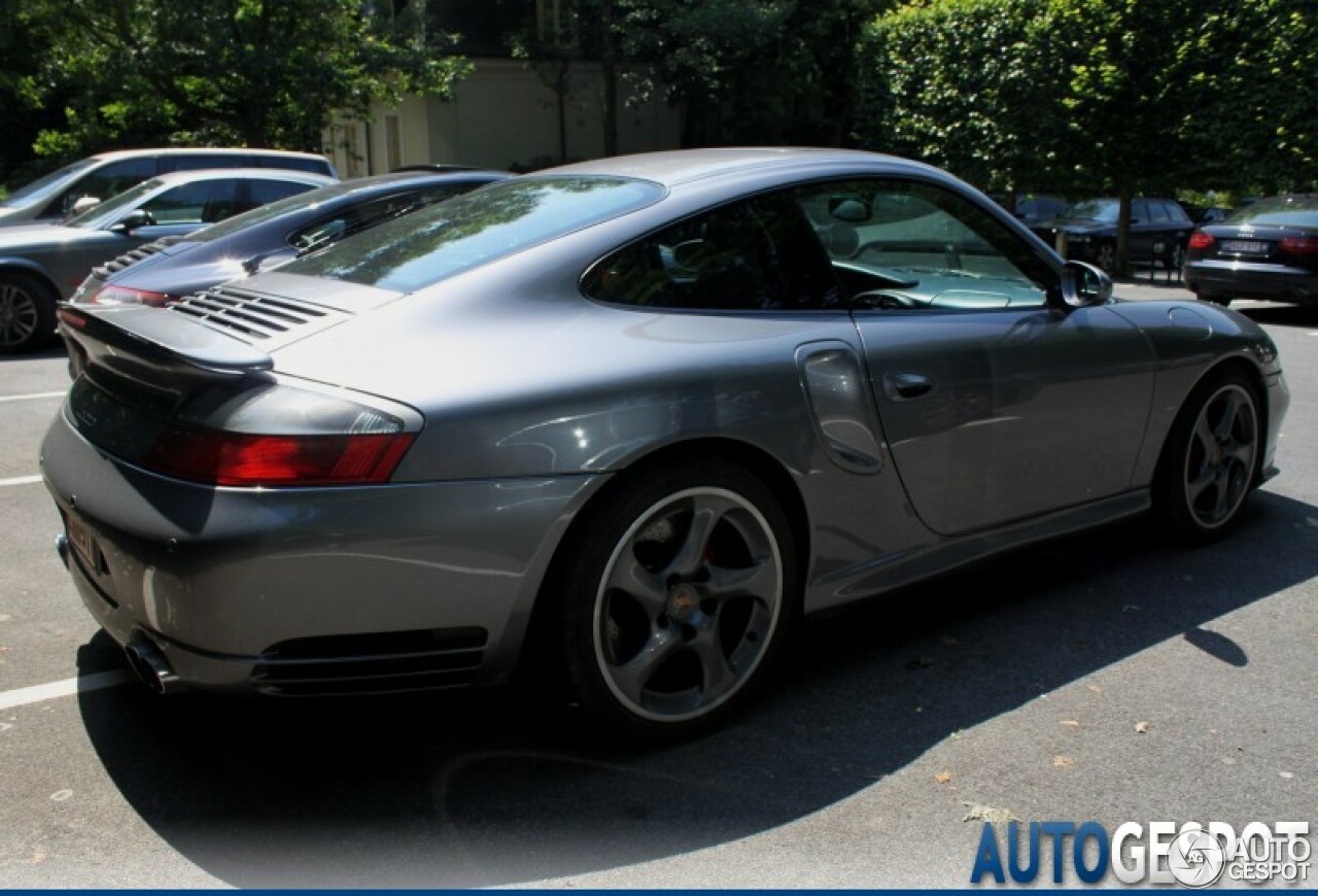 Porsche 996 Turbo