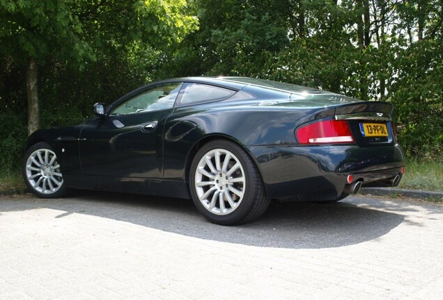 Aston Martin Vanquish