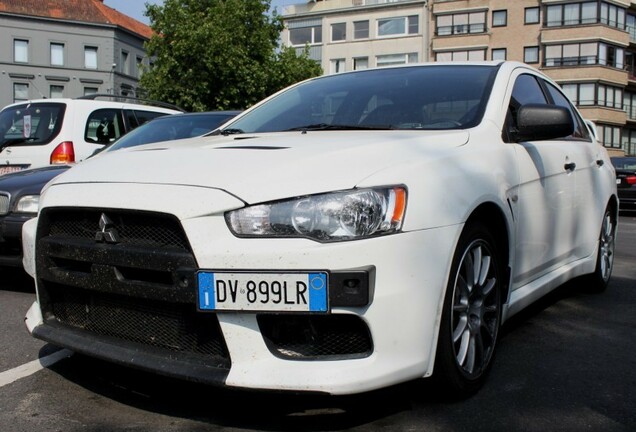 Mitsubishi Lancer Evolution X RS