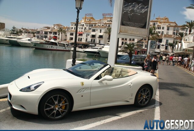 Ferrari California