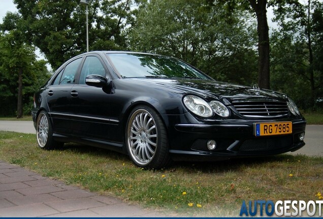 Mercedes-Benz C 55 AMG