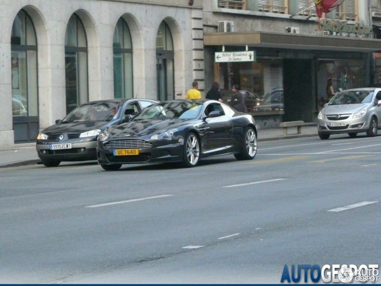 Aston Martin DBS