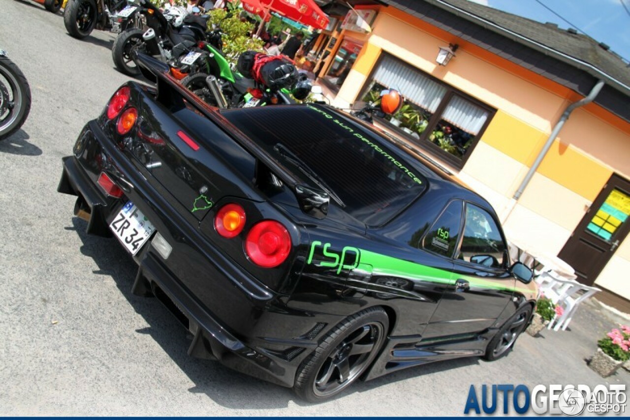 Nissan Skyline R34