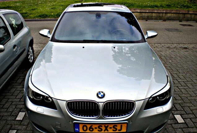 BMW M5 E60 2005