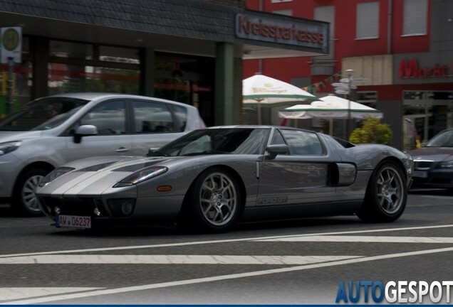 Ford GT