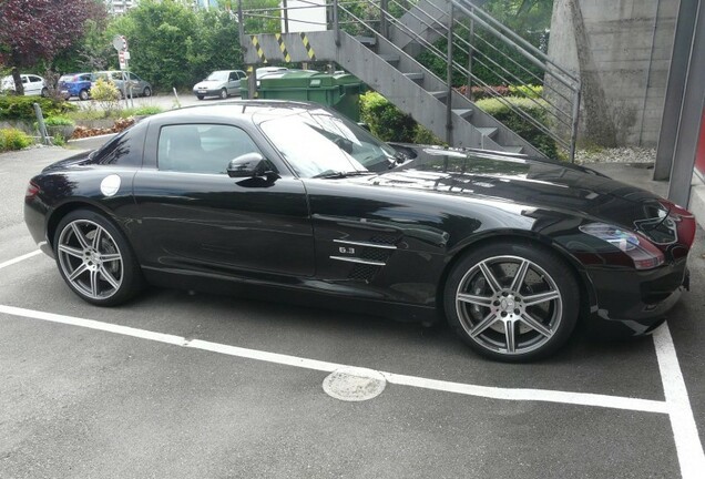 Mercedes-Benz SLS AMG