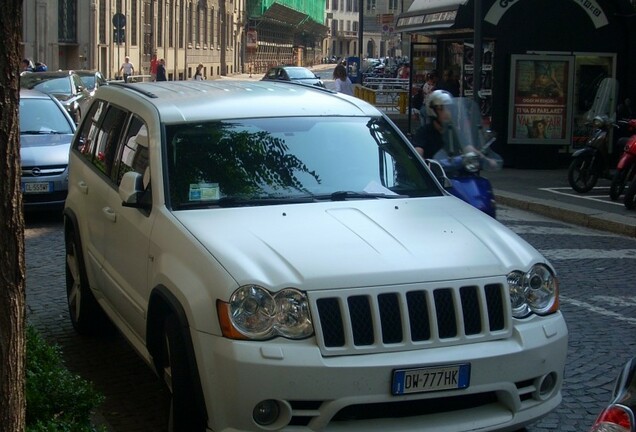 Jeep Grand Cherokee SRT-8 2005