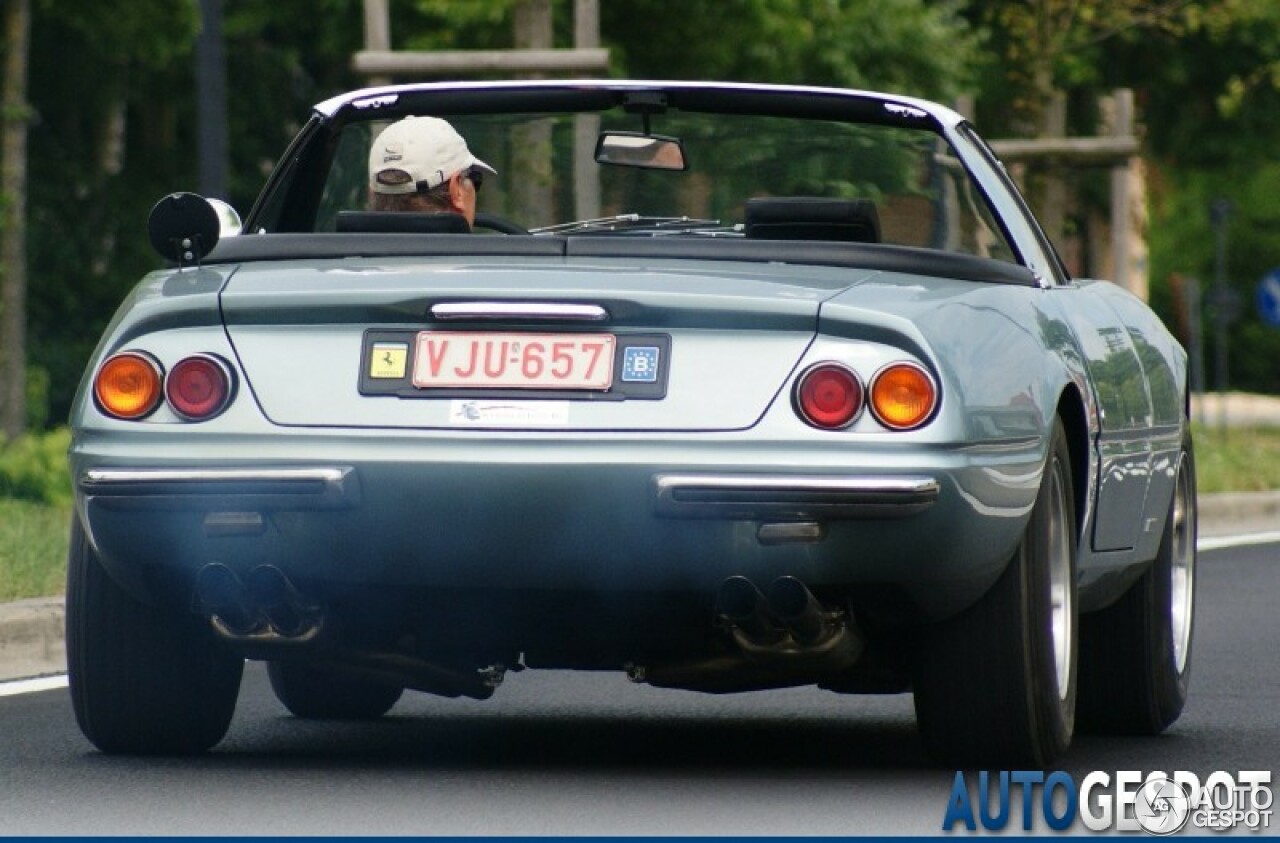 Ferrari 365 GTS/4 Daytona