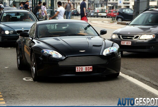 Aston Martin V8 Vantage