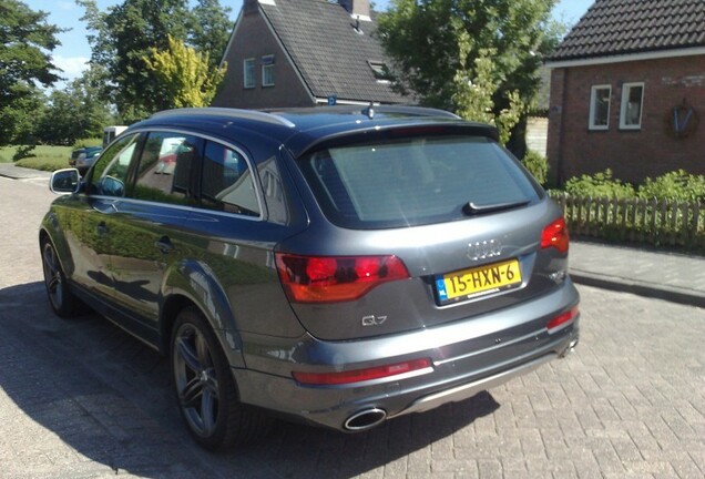 Audi Q7 V12 TDI