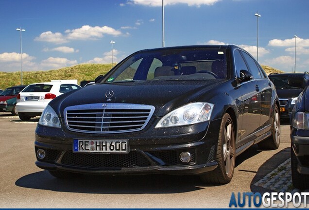 Mercedes-Benz S 63 AMG W221