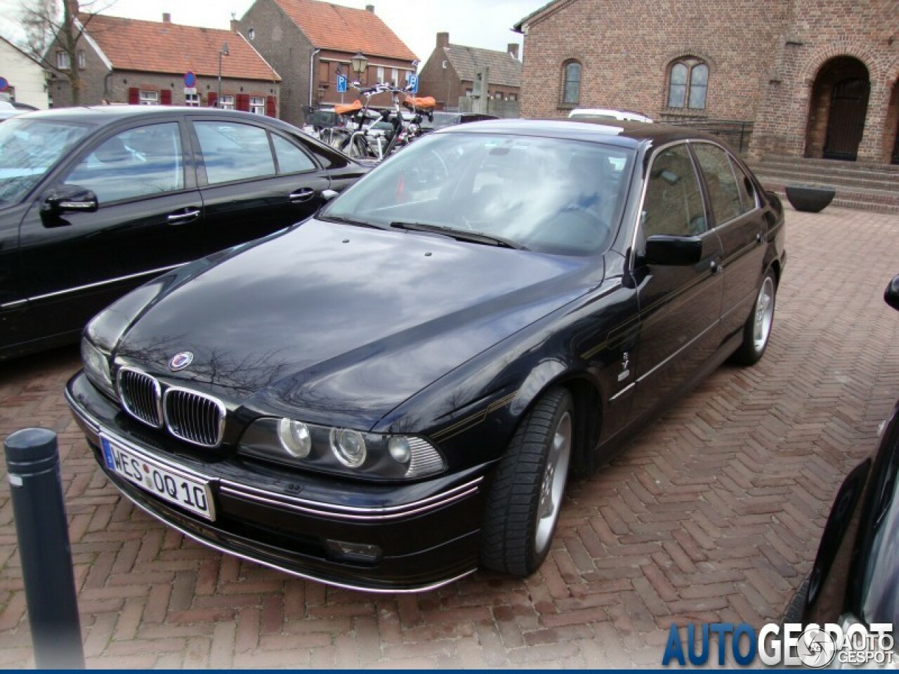 Alpina B10 V8