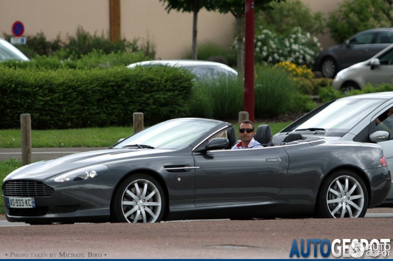 Aston Martin DB9 Volante