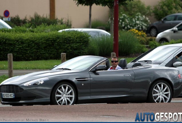 Aston Martin DB9 Volante