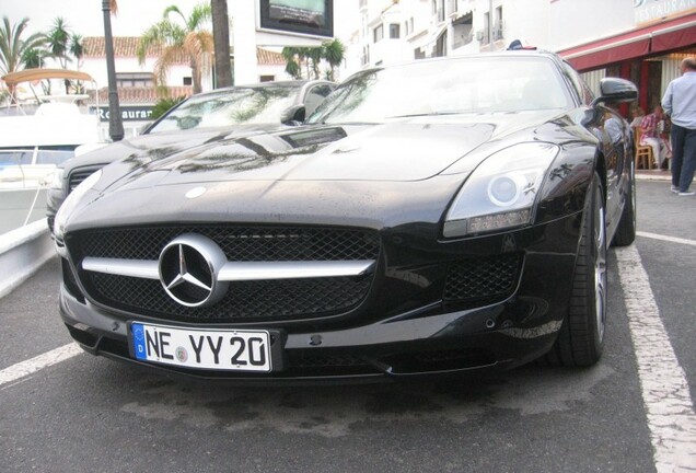 Mercedes-Benz SLS AMG