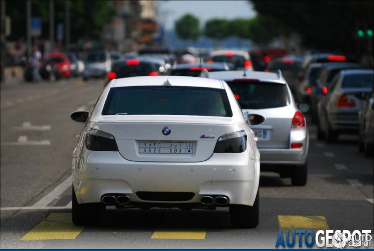 BMW M5 E60 2005