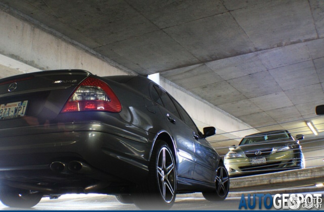 Mercedes-Benz E 63 AMG