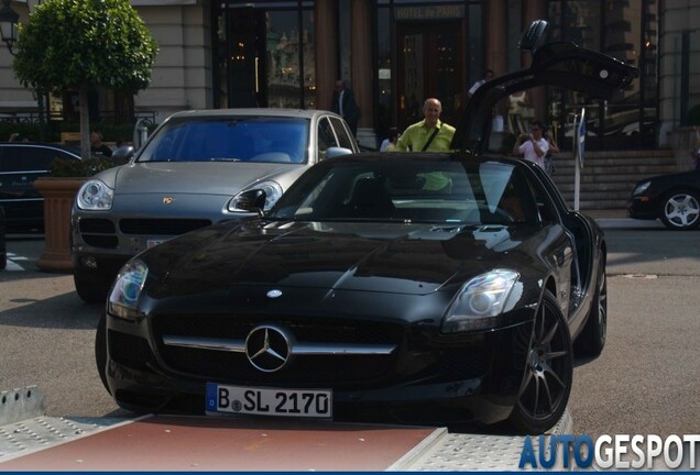 Mercedes-Benz SLS AMG