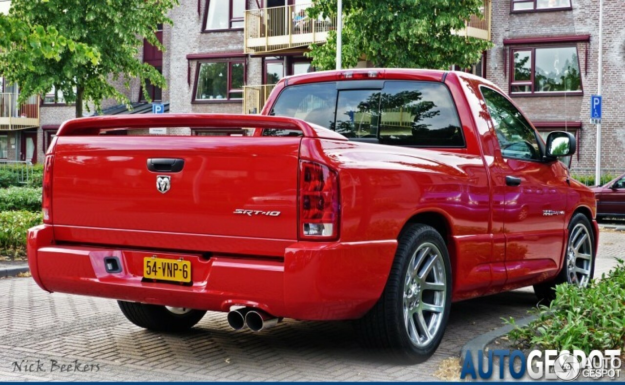 Dodge RAM SRT-10