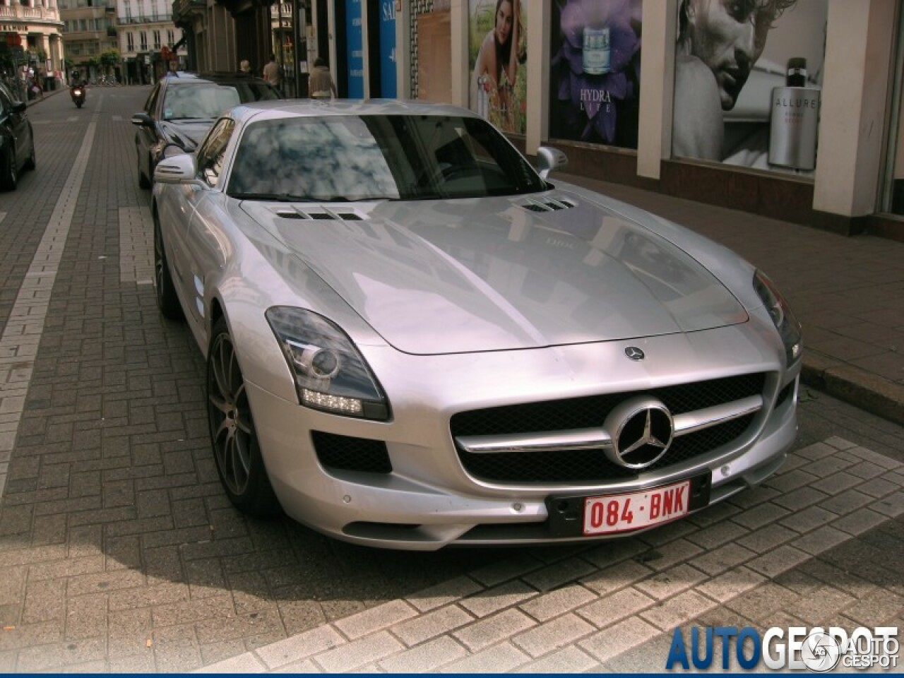 Mercedes-Benz SLS AMG