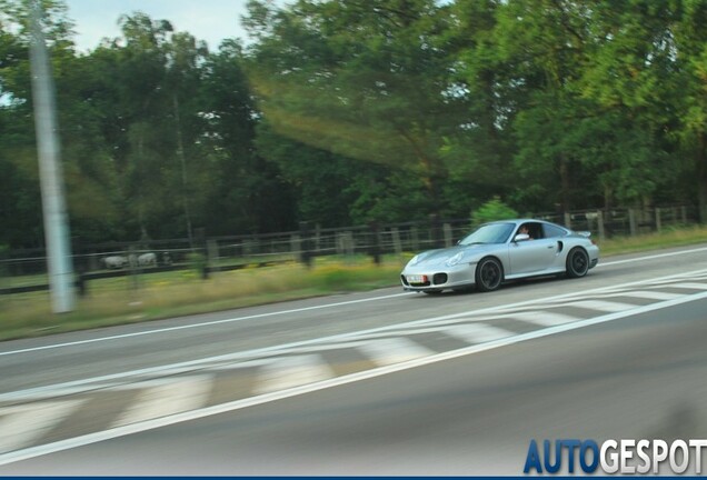 Porsche 996 Turbo