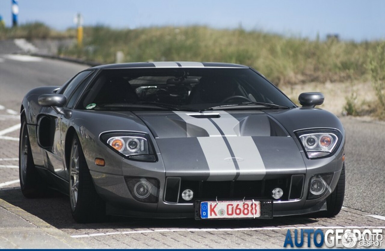 Ford GT