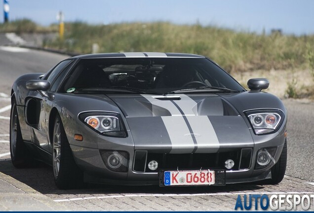 Ford GT