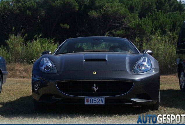 Ferrari California