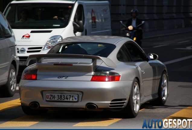 Porsche 996 GT2