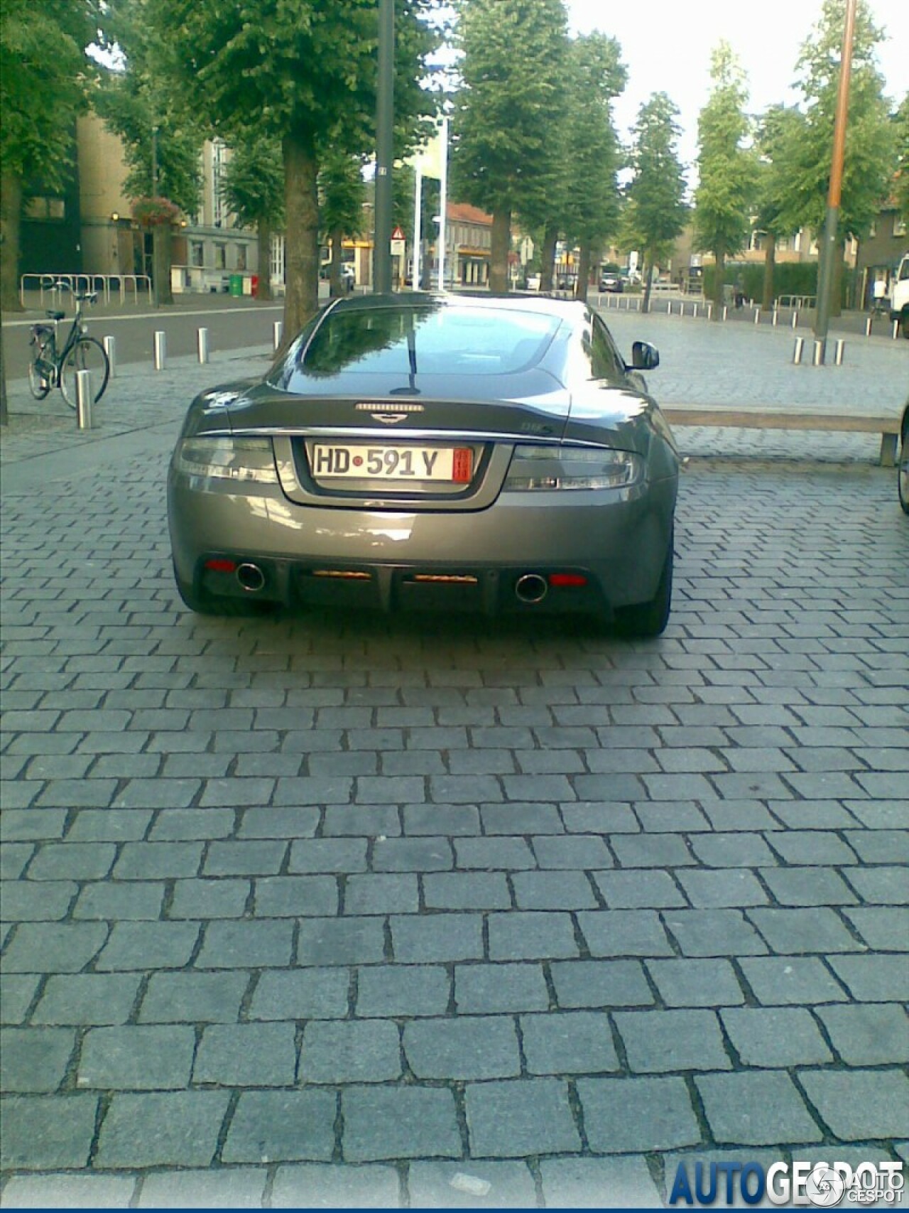 Aston Martin DBS