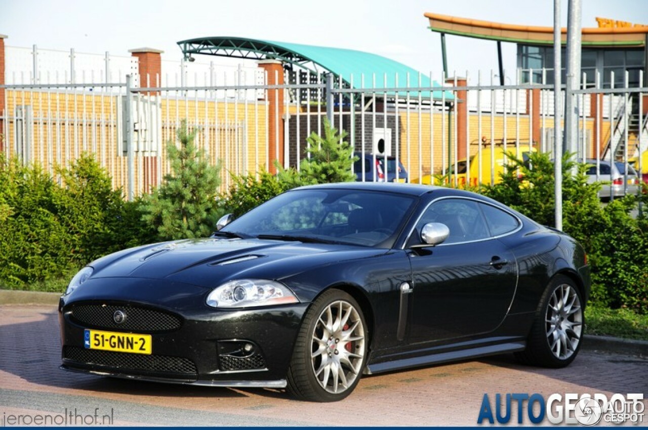 Jaguar XKR-S