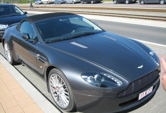 Aston Martin V8 Vantage Roadster