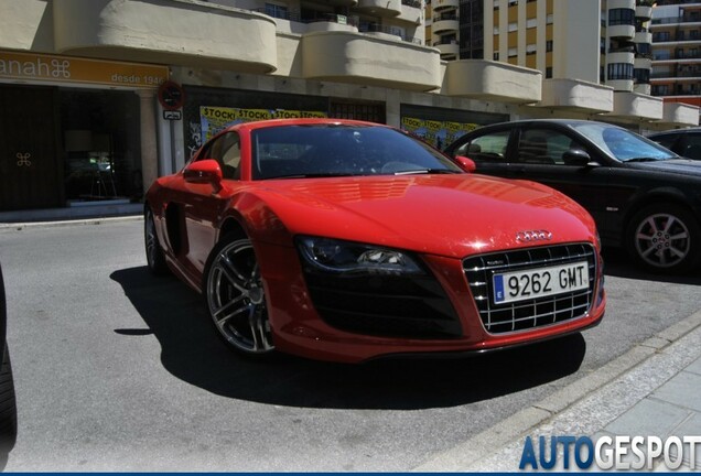 Audi R8 V10