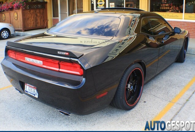 Dodge Challenger SRT-8