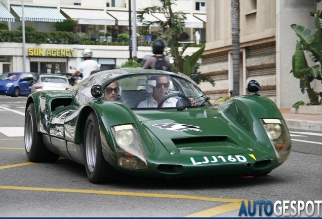 Porsche 906 Carrera 6 Race Coupé